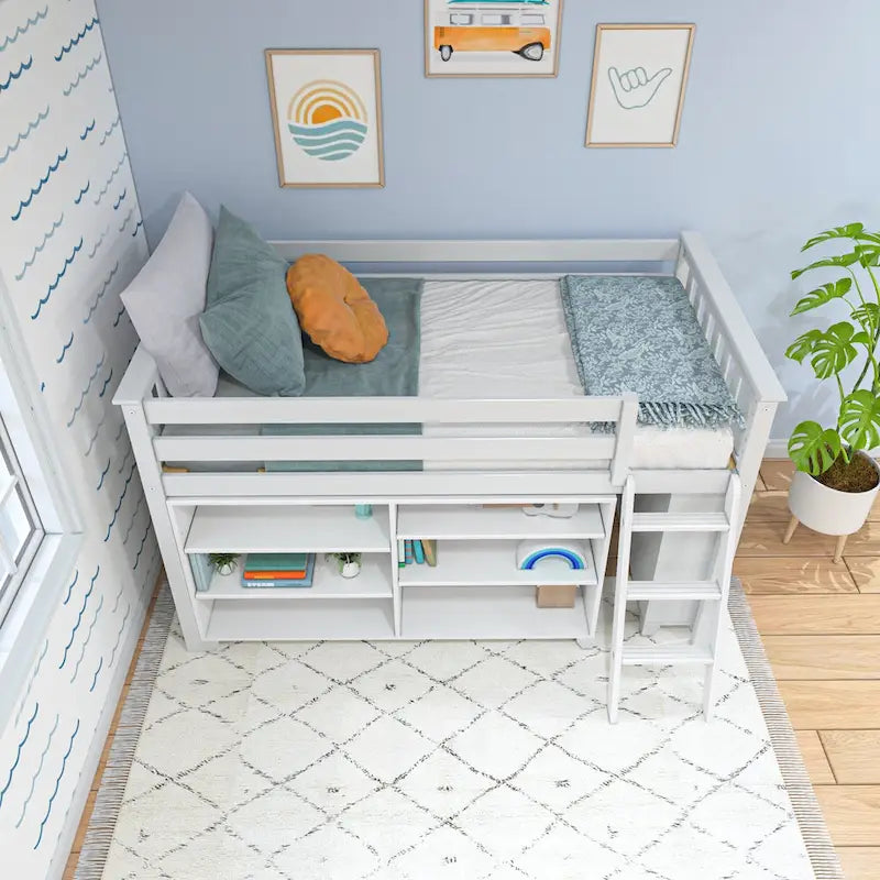 Cama alta baja infantil tamaño Twin con libreros de 3 y 6 estantes, escalera reversible y acabado con bajo contenido de COV, blanco arcilla