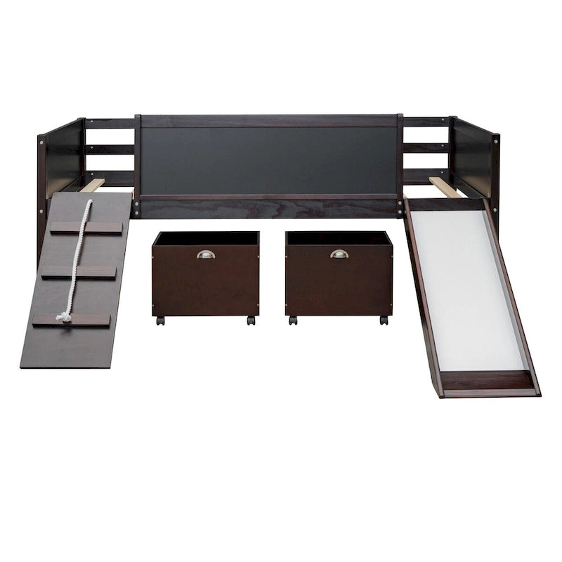 Cama baja tipo loft para niños gemelos con tobogán, estructura para trepar, panel de pizarra y 2 cajas de almacenamiento con ruedas, espresso natural gris blanco