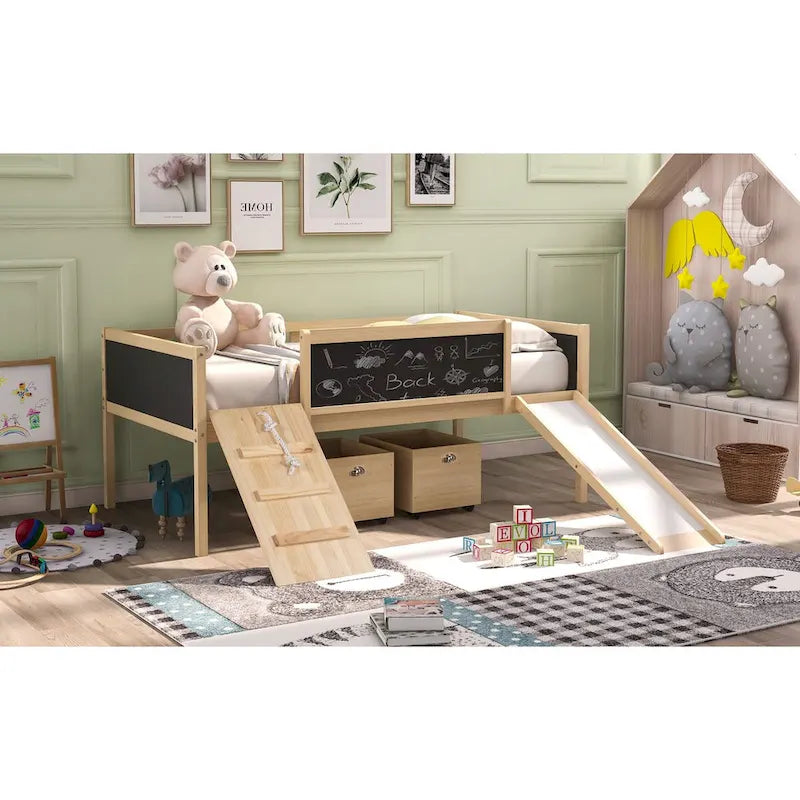 Cama baja tipo loft para niños gemelos con tobogán, estructura para trepar, panel de pizarra y 2 cajas de almacenamiento con ruedas, espresso natural gris blanco
